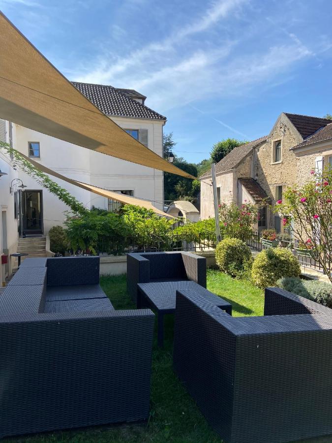 Auberge Du Chasseur Grosrouvre Exterior photo